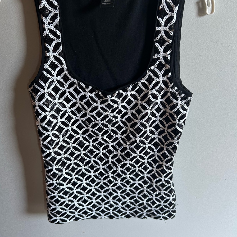 White House Black Market Sequin Sleeveless Geometric Tank Top
